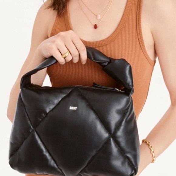 DKNY QUILTED MODERNIST KNOT PURSE - Picture 12 of 12